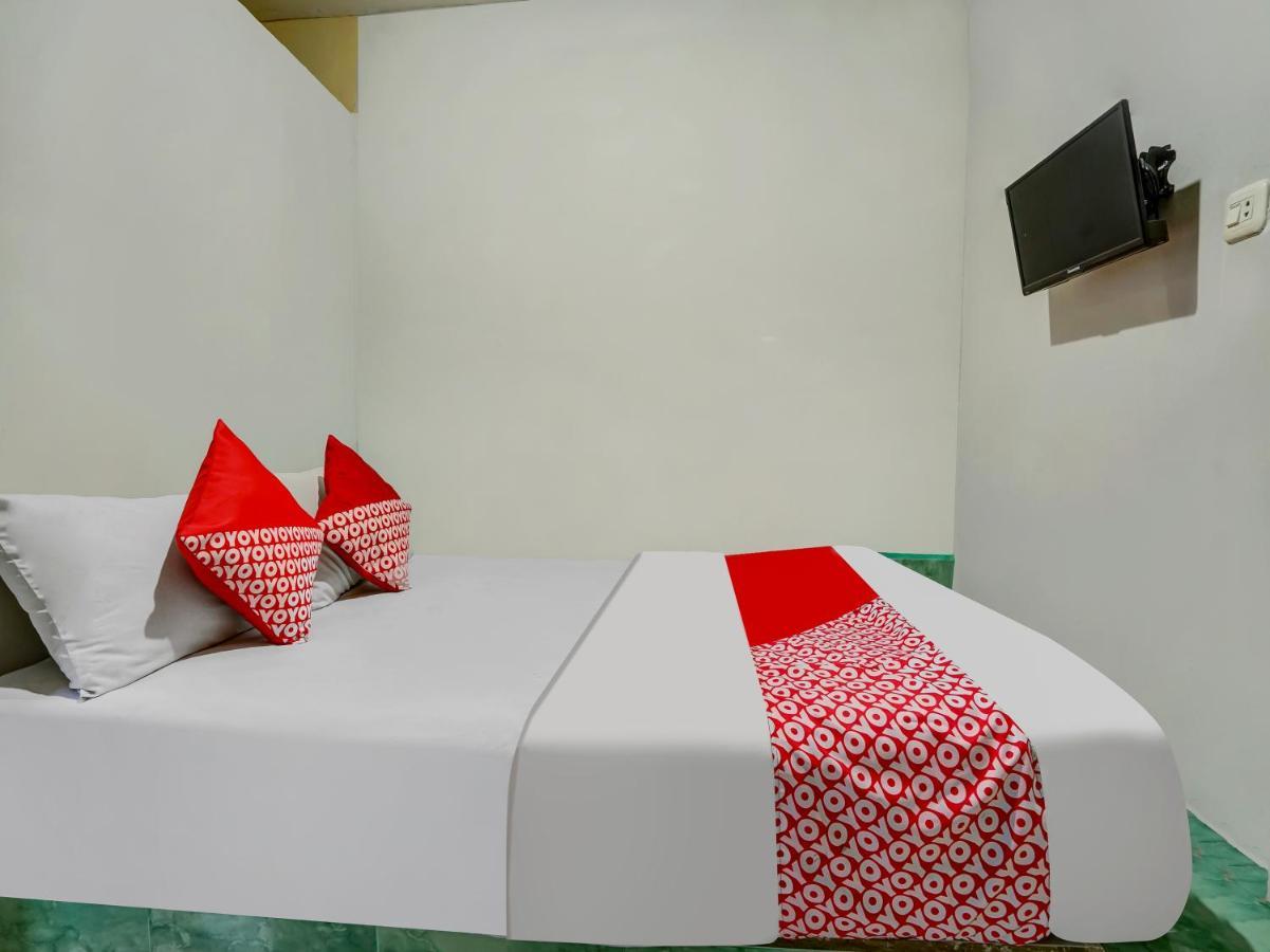Oyo 90161 Hotel Lendosis Pipa Reja Angkatan 66 Palembang Eksteriør bilde